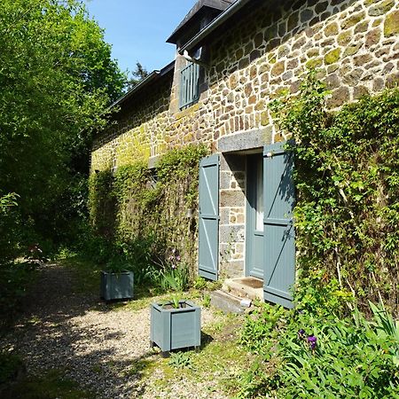 Bed and Breakfast Le Domaine Les Iffs Esterno foto