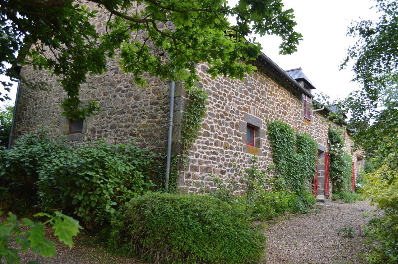 Le Domaine Bed and Breakfast Les Iffs Esterno foto